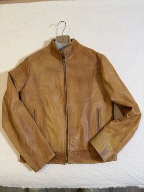 Vera Pelle Cream Satin Lining with Tan Perforated Leather Trim